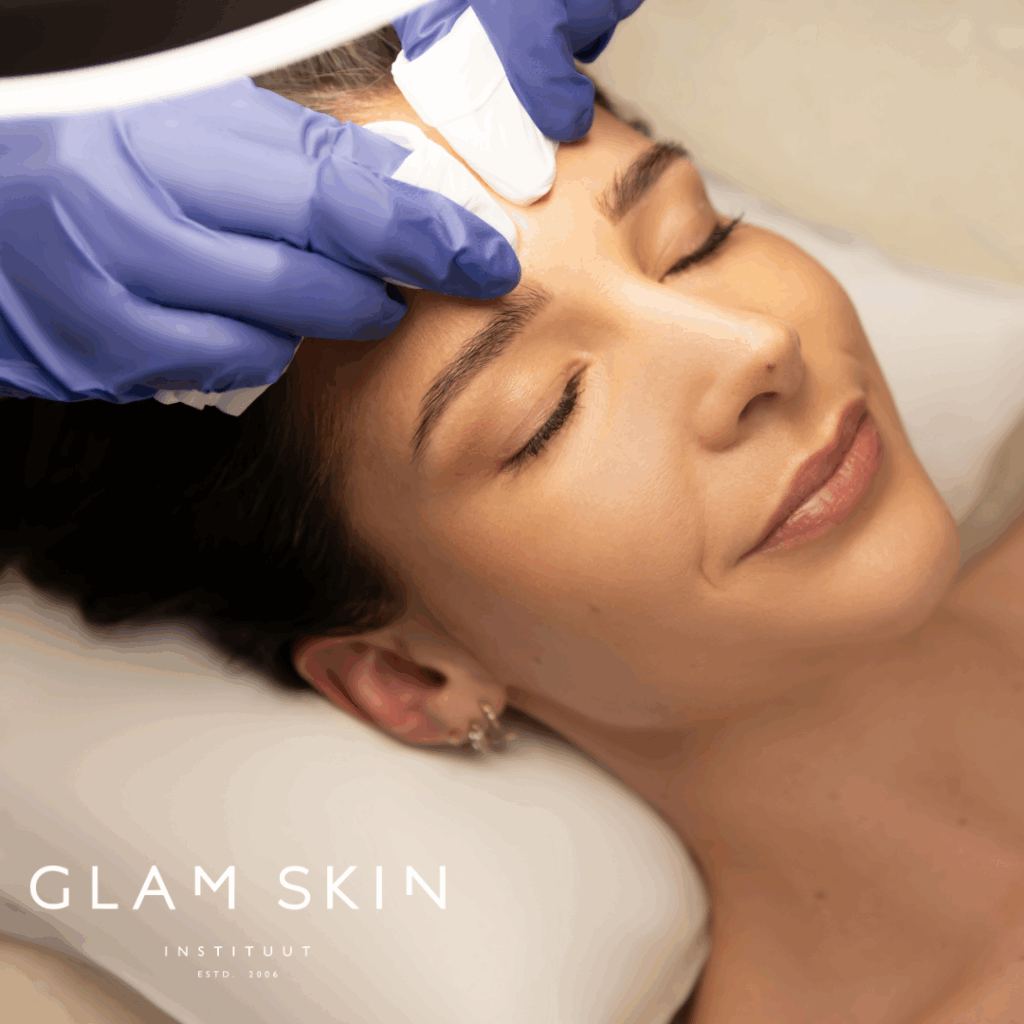 Clear Skin gezichtsbehandeling